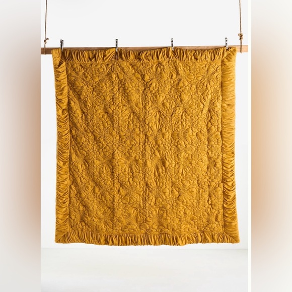 Anthropologie Dahlia Cotton Jersey Floral Quilt Size King with 2 Shams NWT - Picture 4 of 17